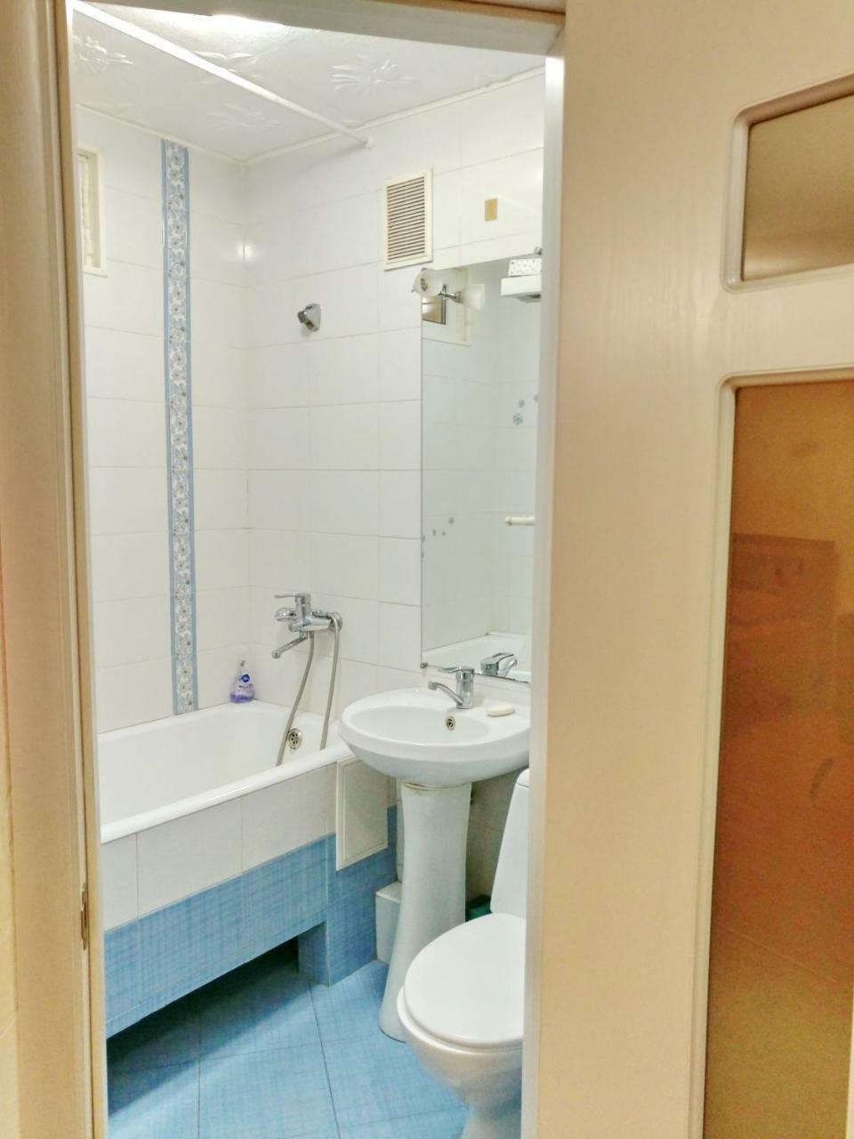 1-Комнатная Квартира С Кухней Люкс На Пр. А. Поля, 62 Dnipro Exterior foto